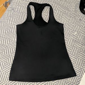 Lululemon Cool Racerback black size 6